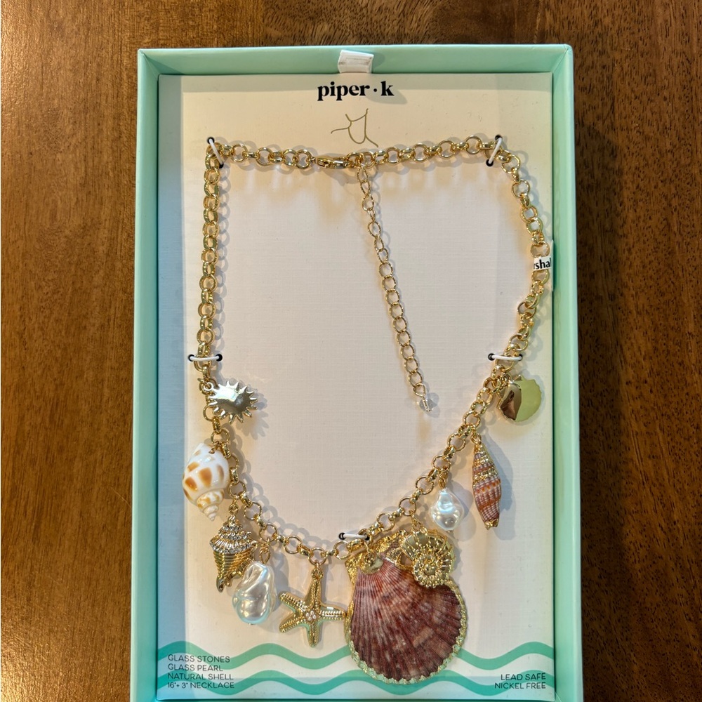 Piper K Gold Seashell Charm Summer Necklace. Glass Stone & Pearl, Natural Shell